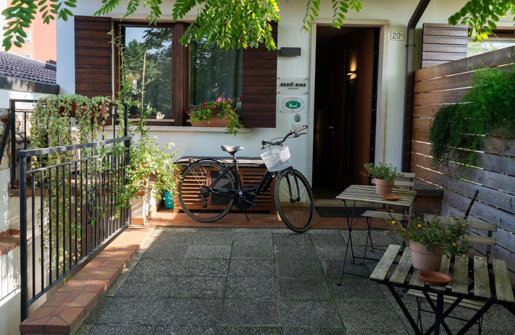 Pensión Bed And Bike 2*